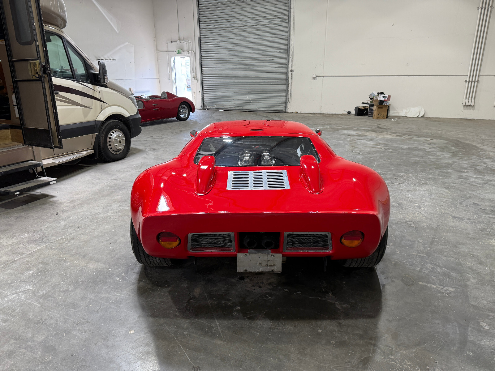 Ford-GT40-1966-8