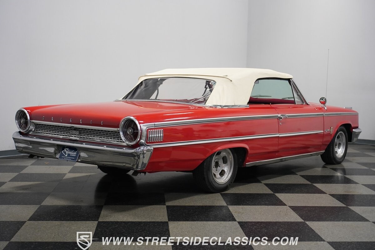 Ford-Galaxie-1963-Convertible-15
