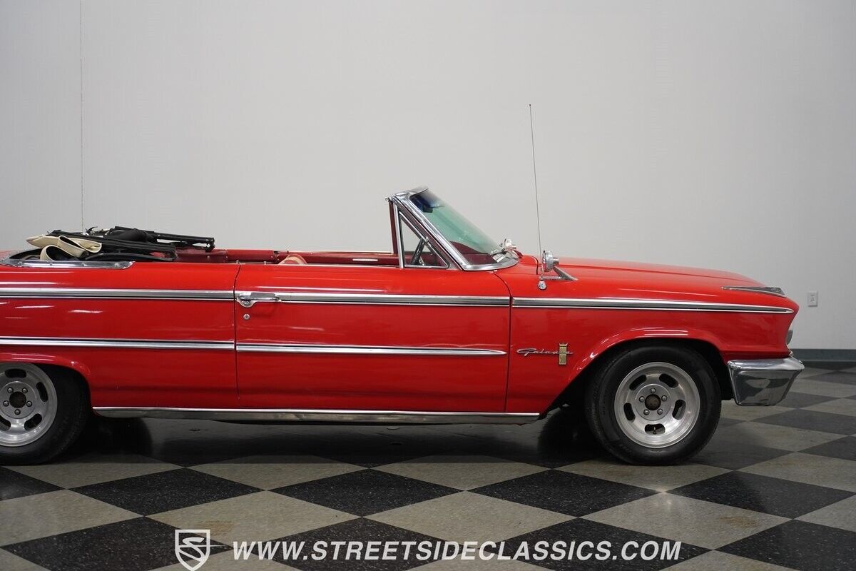 Ford-Galaxie-1963-Convertible-35
