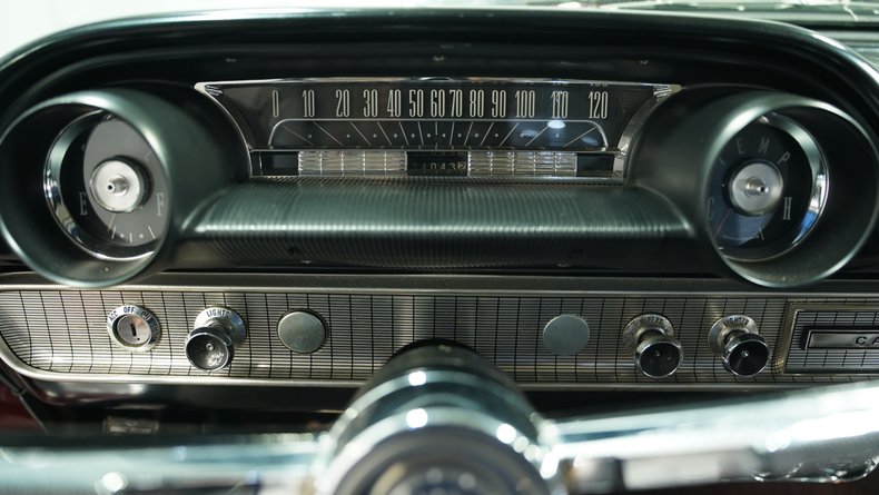 Ford-Galaxie-1963-Heritage-Burgundy-Black-48