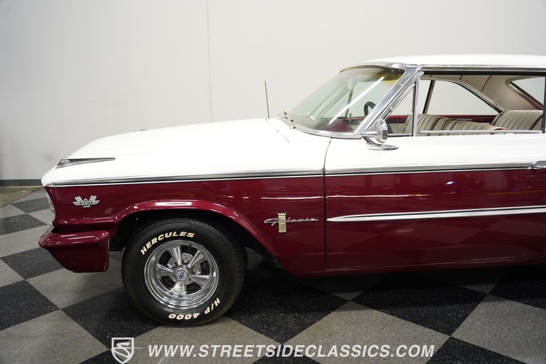 Ford-Galaxie-1963-Maroon-White-21