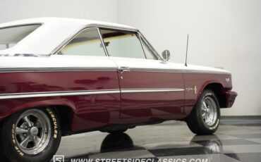 Ford-Galaxie-1963-Maroon-White-26