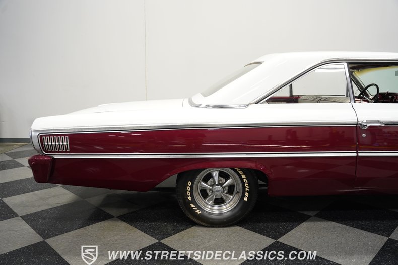 Ford-Galaxie-1963-Maroon-White-27