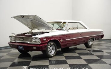 Ford-Galaxie-1963-Maroon-White-29