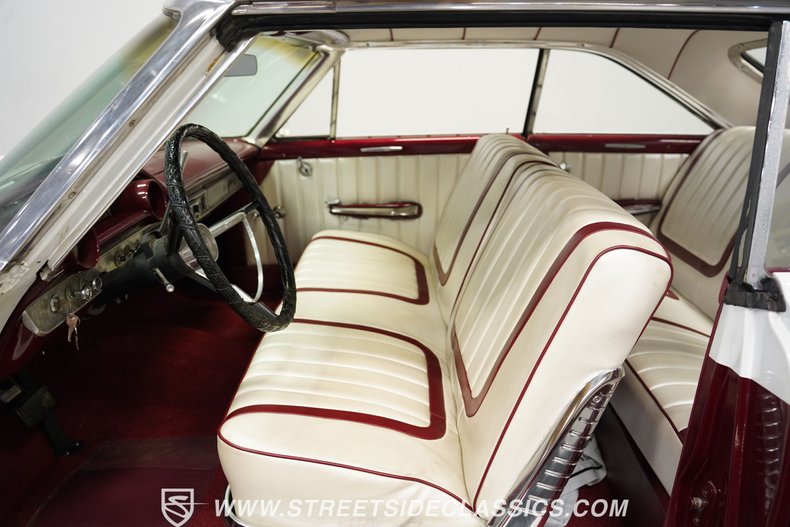 Ford-Galaxie-1963-Maroon-White-34