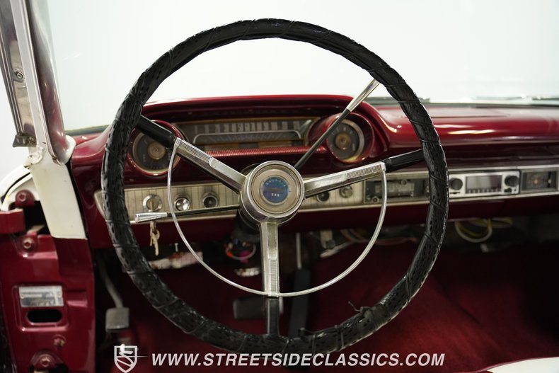Ford-Galaxie-1963-Maroon-White-35