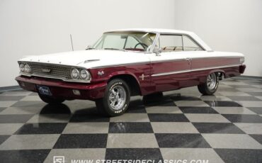 Ford-Galaxie-1963-Maroon-White-4