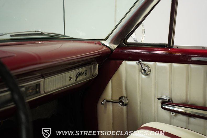 Ford-Galaxie-1963-Maroon-White-43