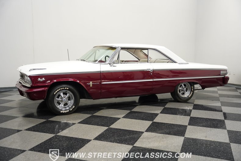 Ford-Galaxie-1963-Maroon-White-5
