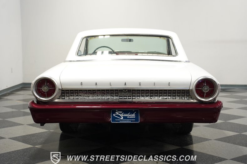 Ford-Galaxie-1963-Maroon-White-9
