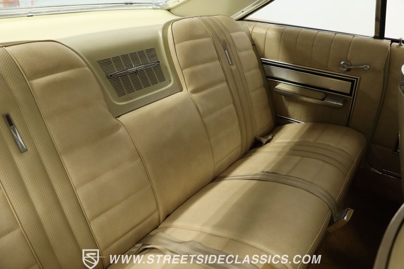 Ford-Galaxie-1966-Med-Palomino-Met.-Tan-43