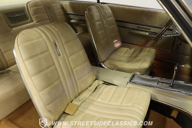 Ford-Galaxie-1966-Med-Palomino-Met.-Tan-44