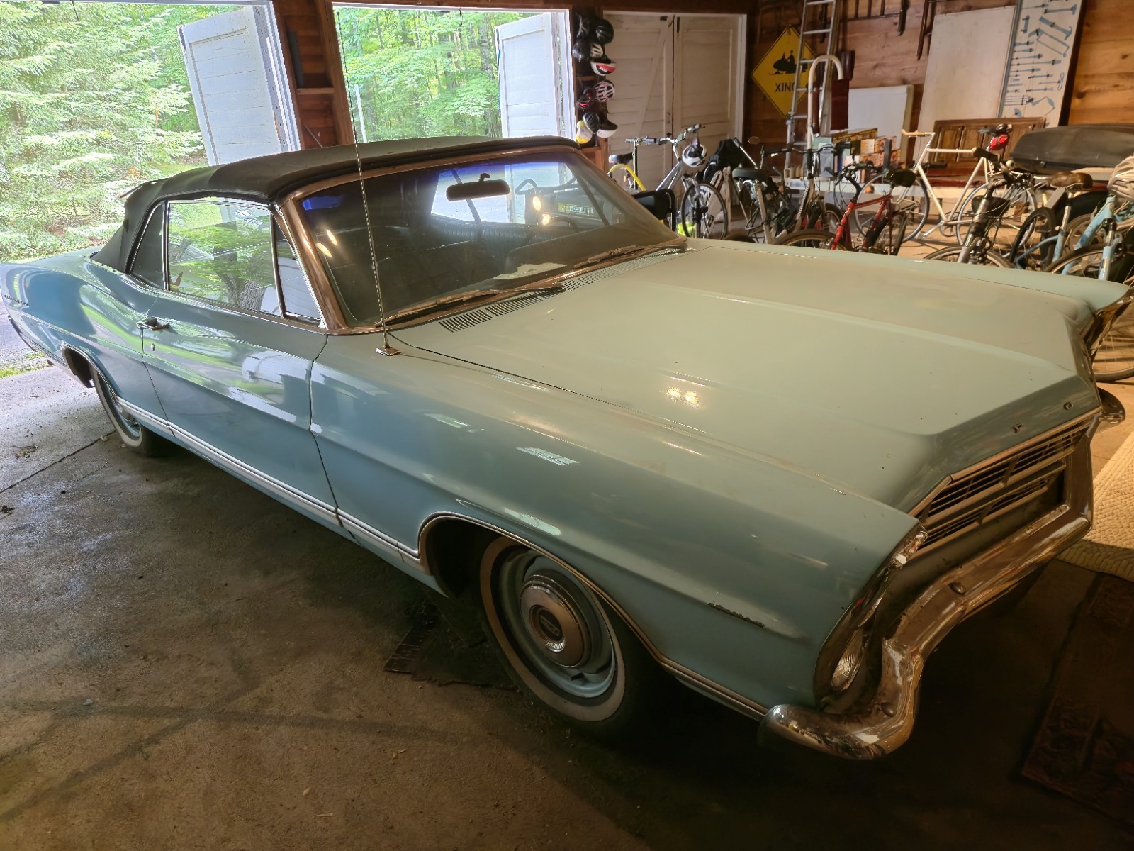 Ford-Galaxie-1967-Convertible-1