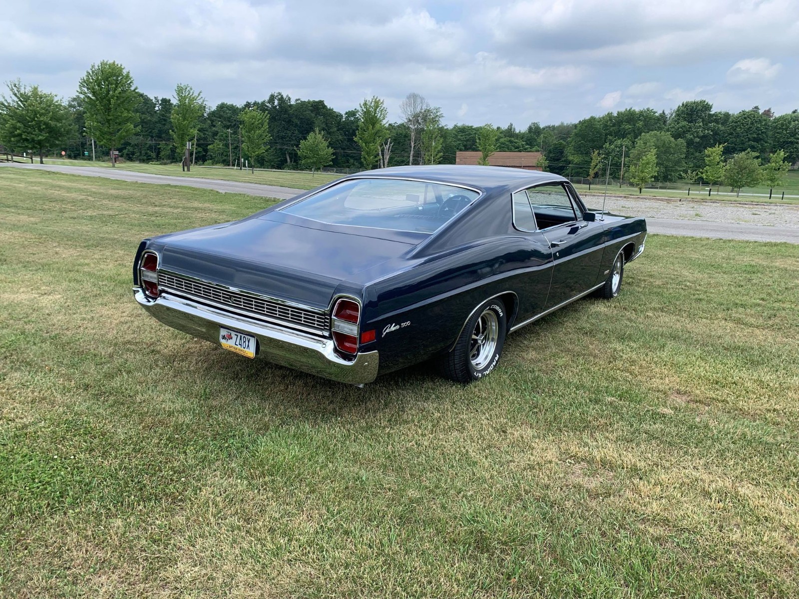 Ford-Galaxie-1968-Coupe-4