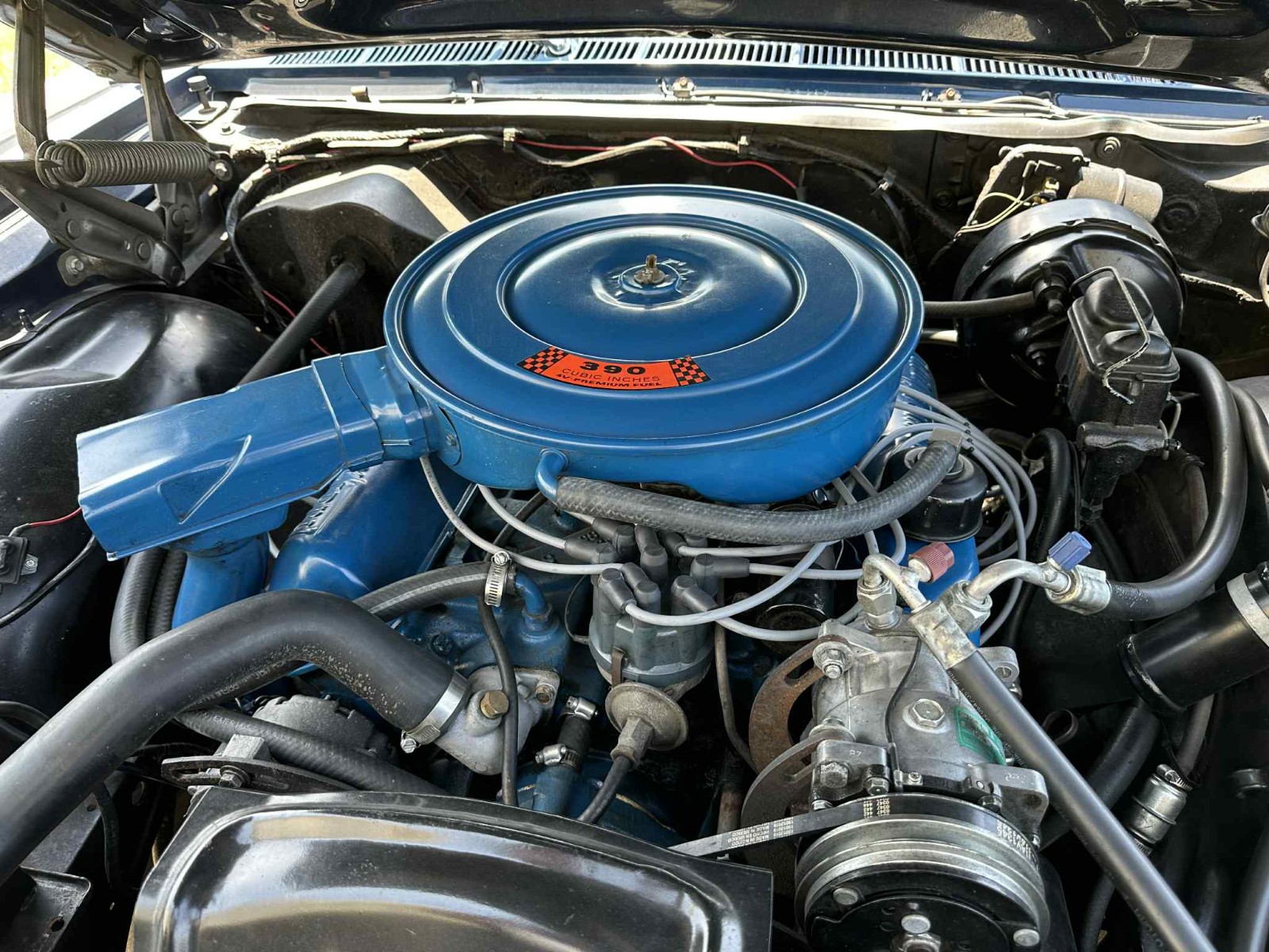 Ford-Galaxie-1968-Coupe-8