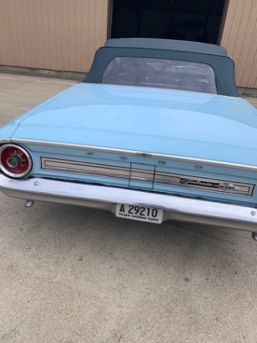 Ford-Galaxie-500-1964-Sky-Blue-Blue-2