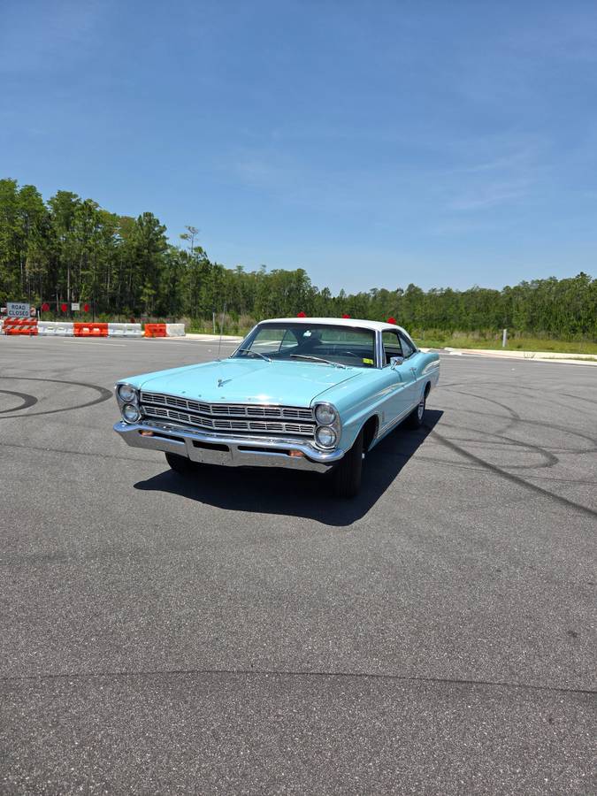 Ford-Galaxie-500-1967-blue-1
