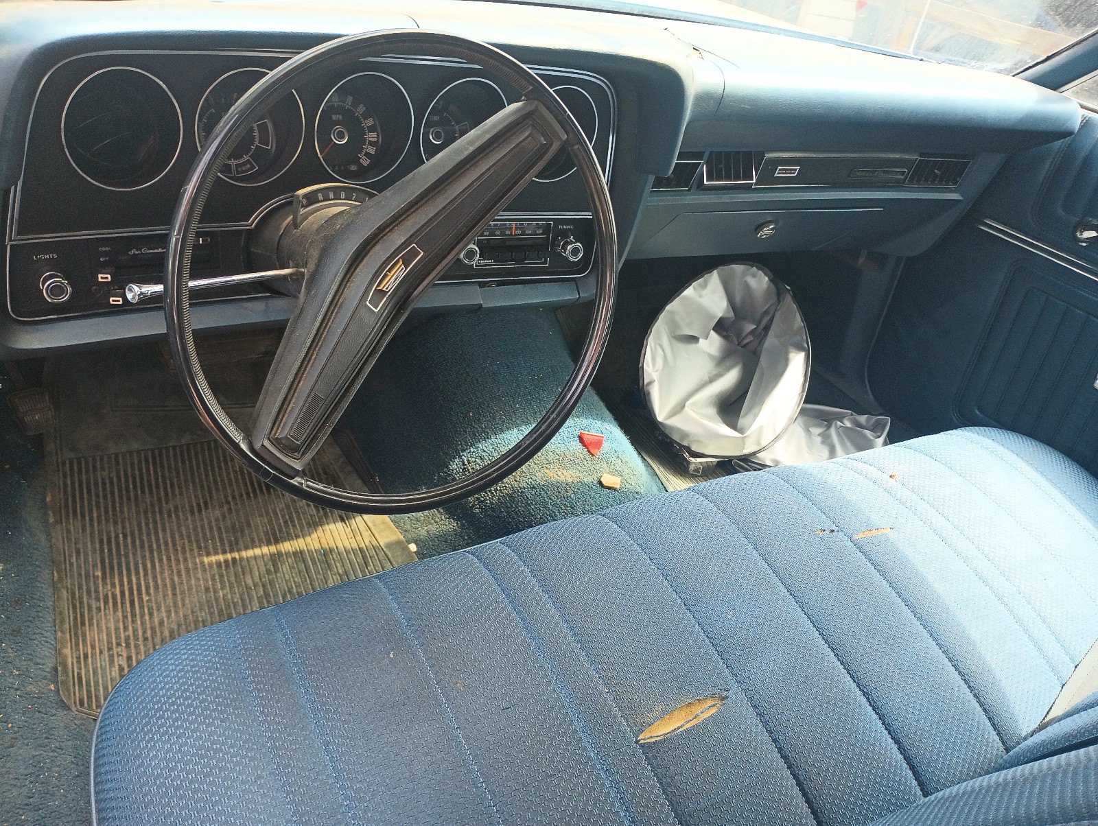 Ford-Gran-Torino-1972-Coupe-8