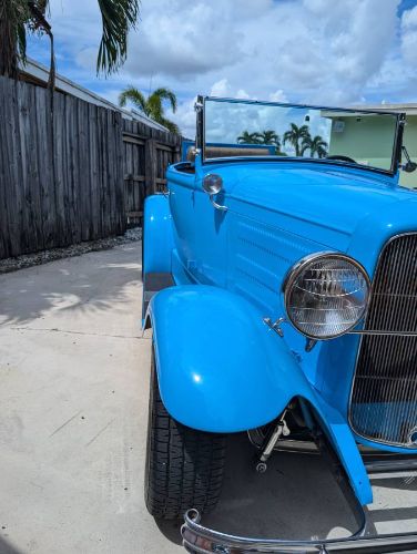 Ford-High-boy-1931-Blue-5