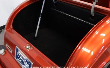 Ford-High-boy-1932-Atomic-Orange-Black-13