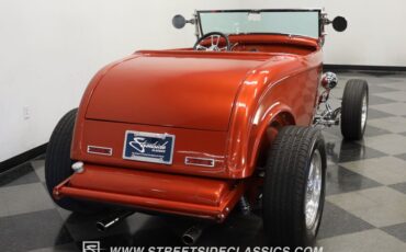 Ford-High-boy-1932-Atomic-Orange-Black-20
