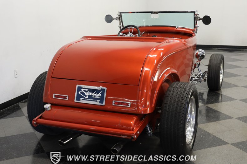 Ford-High-boy-1932-Atomic-Orange-Black-20