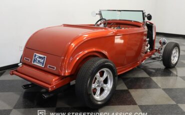 Ford-High-boy-1932-Atomic-Orange-Black-21