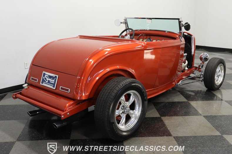 Ford-High-boy-1932-Atomic-Orange-Black-21