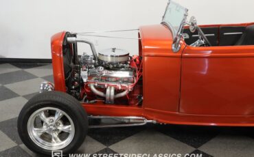 Ford-High-boy-1932-Atomic-Orange-Black-30