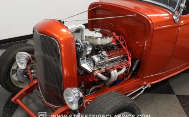 Ford-High-boy-1932-Atomic-Orange-Black-37