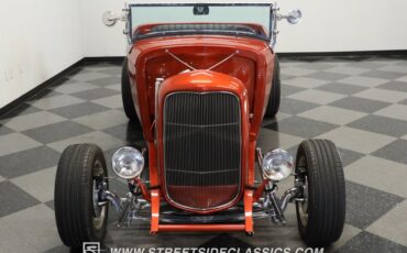 Ford-High-boy-1932-Atomic-Orange-Black-9