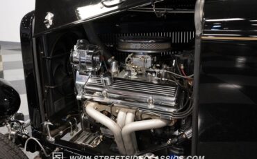 Ford-High-boy-1932-Black-Tan-5