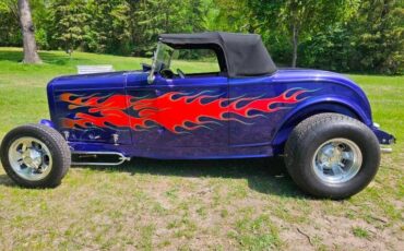 Ford-High-boy-1932-blue-gray-21