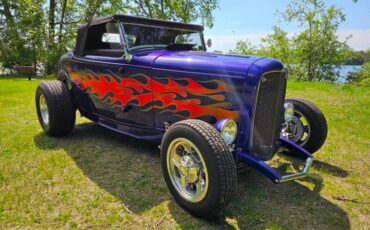 Ford-High-boy-1932-blue-gray-3