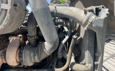 Ford-L-9000-diesel-1995-blue-3
