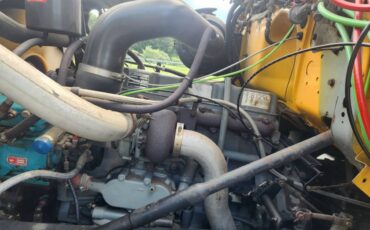 Ford-L8000-diesel-1991-orange-13