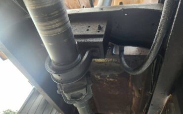Ford-L8000-diesel-1991-orange-19