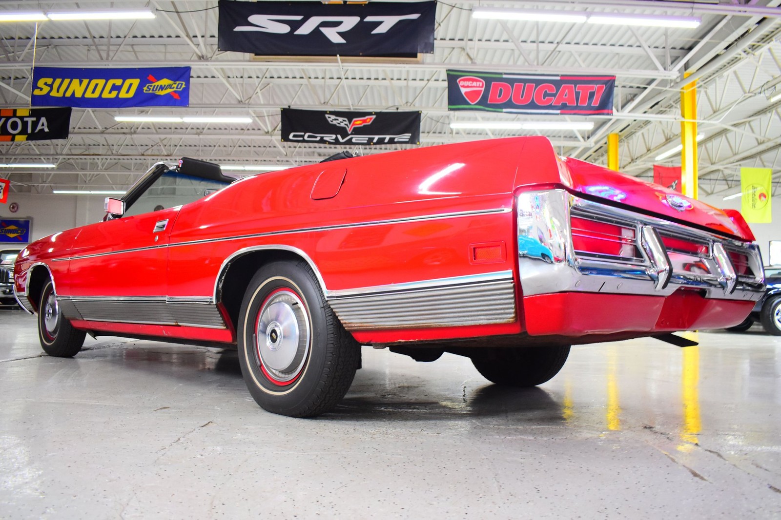 Ford-LTD-1972-Convertible-17