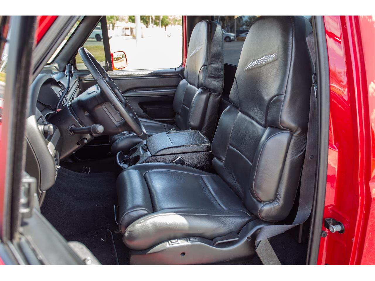 Ford-Lightning-1994-Red-Black-15