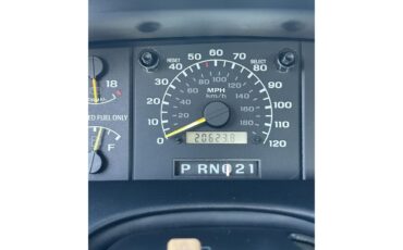 Ford-Lightning-1995-Red-Grey-15