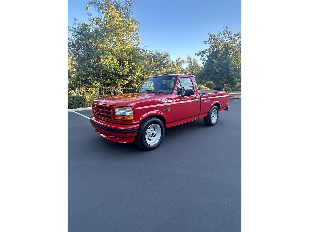 Ford-Lightning-1995-Red-Grey-6