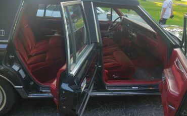 Ford-Lincoln-1985-3