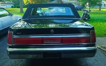 Ford-Lincoln-1985-9