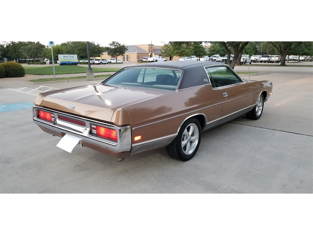 Ford-Ltd-1972-Brown-Brown-2