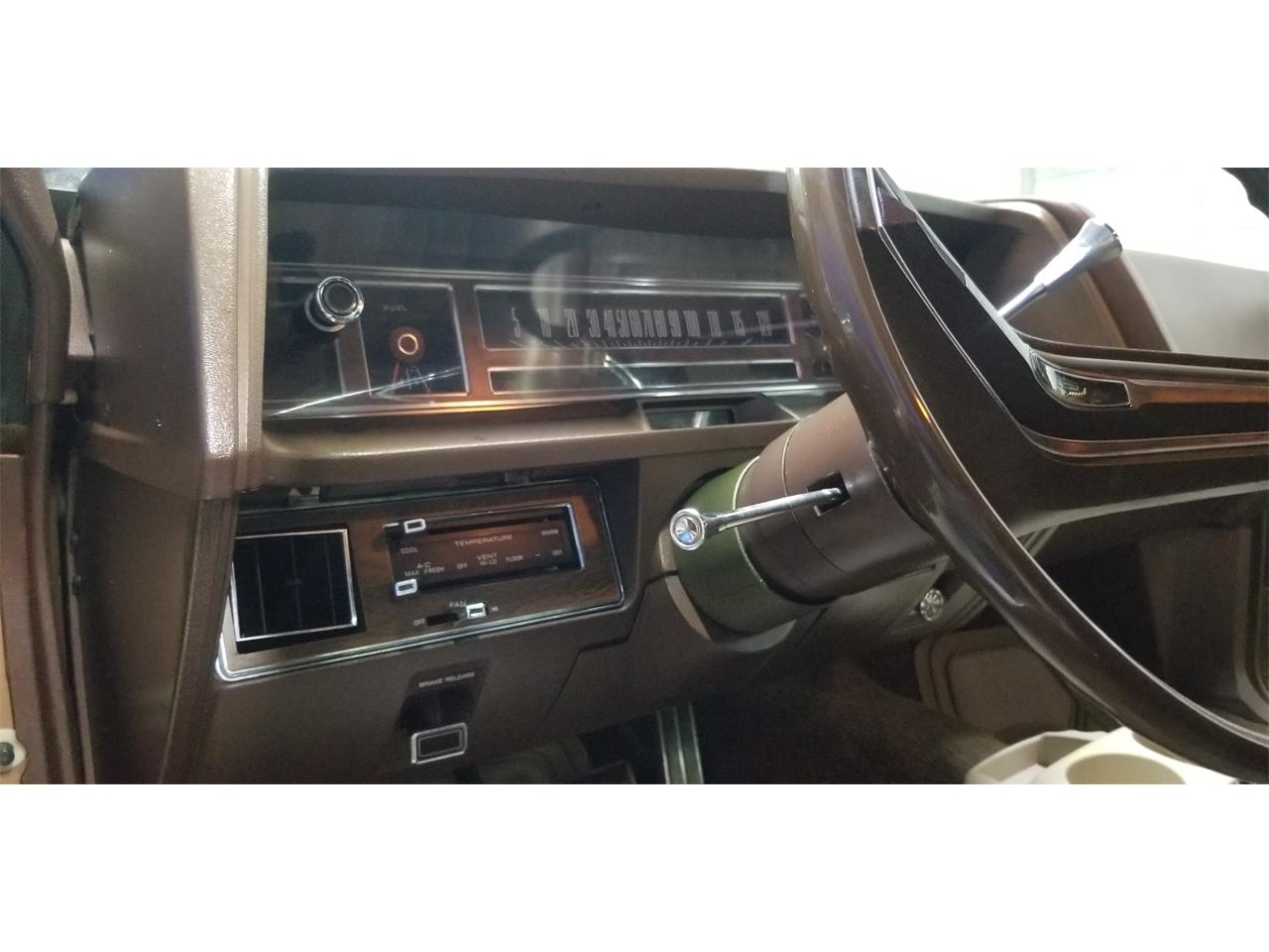 Ford-Ltd-1972-Brown-Brown-21