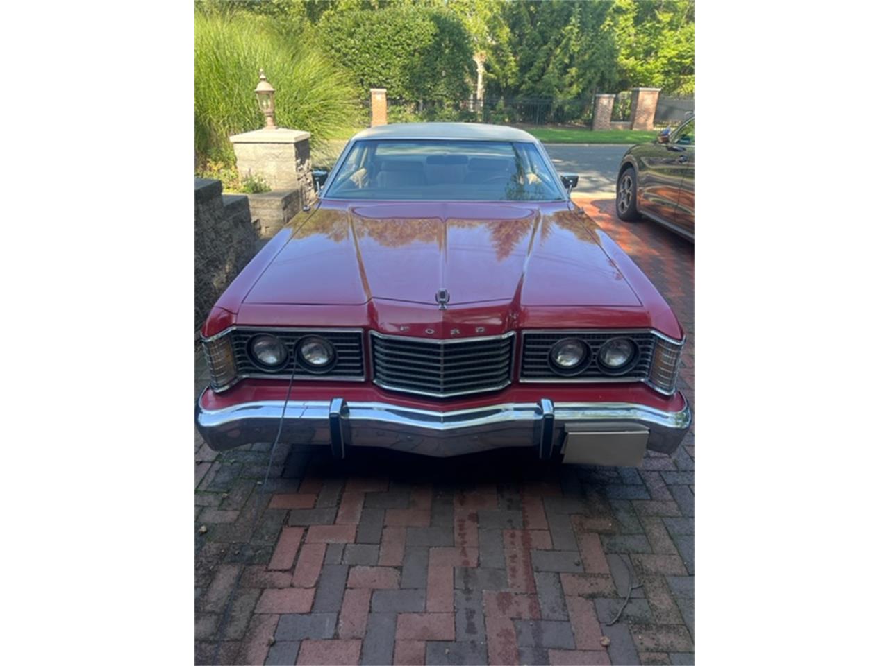 Ford-Ltd-1974-Red-Beige-13
