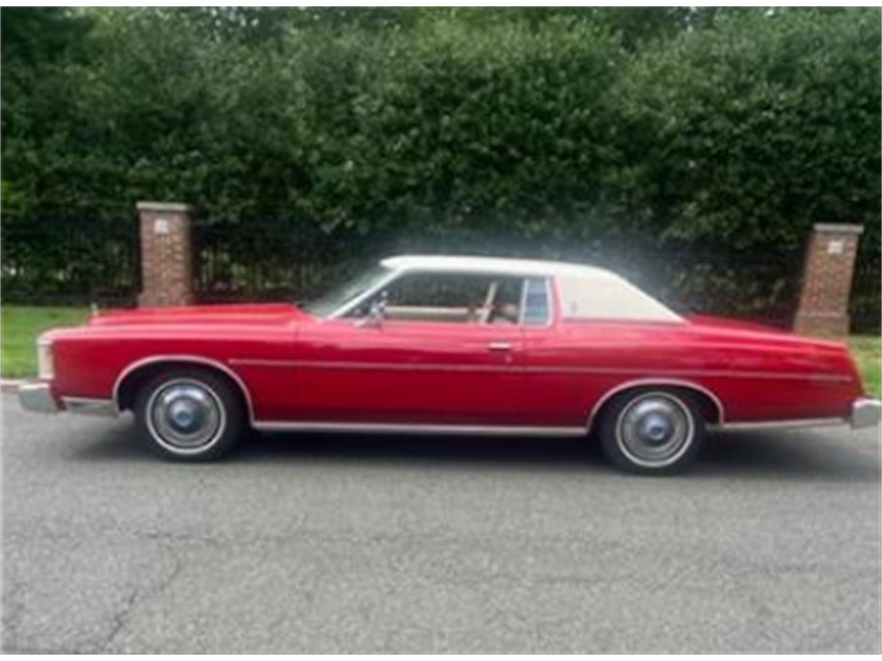 Ford-Ltd-1974-Red-Beige-2