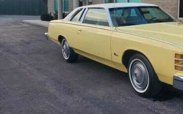 Ford-Ltd-1975-Yellow-Beige-11