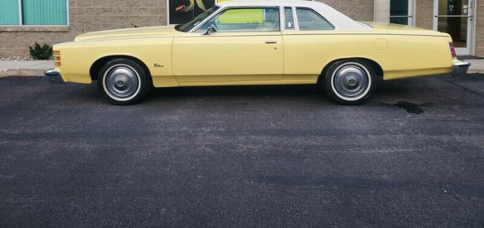 Ford-Ltd-1975-Yellow-Beige-6