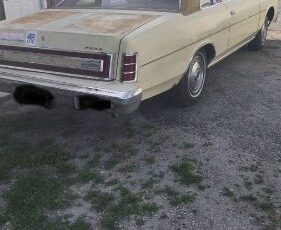 Ford-Ltd-1976-1